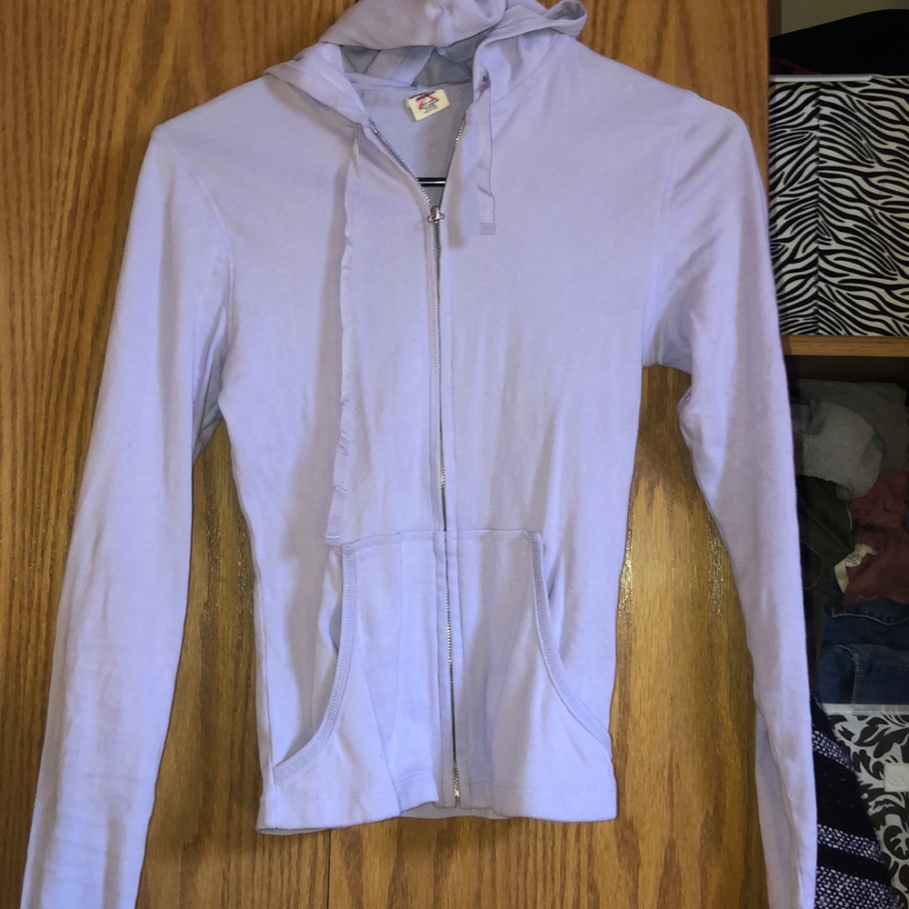 American Outfitters zip up